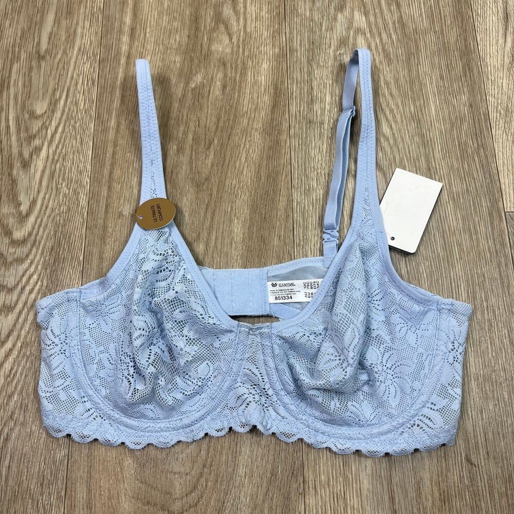 Wacoal Halo Lace Underwire Bra Blue NWT 34C